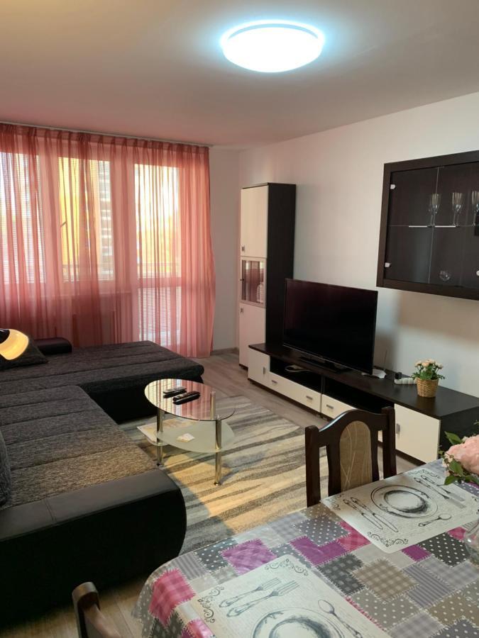 Apartament Tt10 Botanicka Трнава Екстер'єр фото