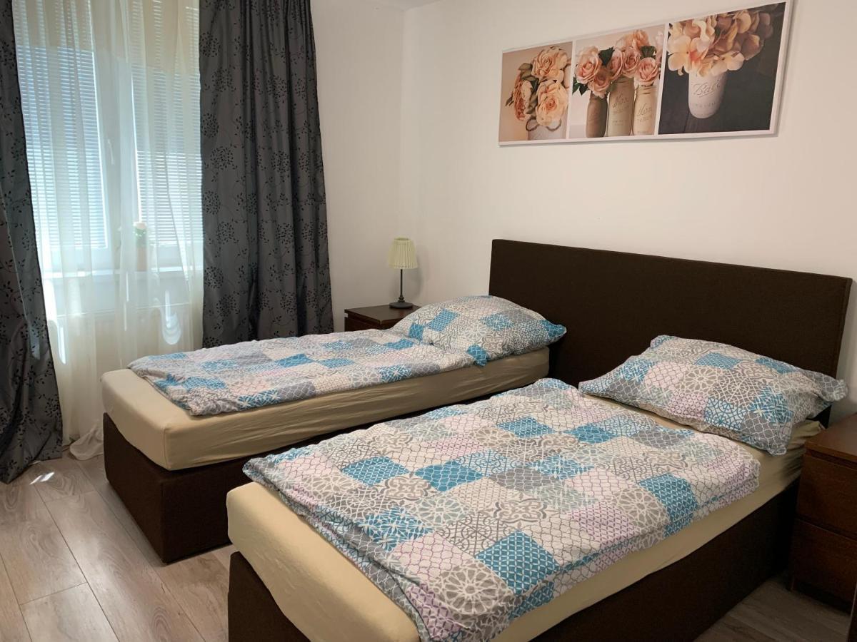 Apartament Tt10 Botanicka Трнава Екстер'єр фото
