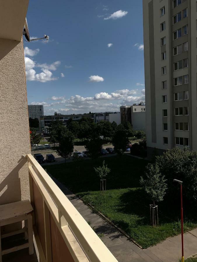 Apartament Tt10 Botanicka Трнава Екстер'єр фото